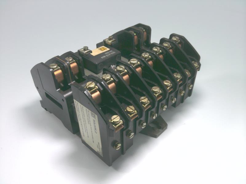 SCHNEIDER ELECTRIC 8903LO1200V01