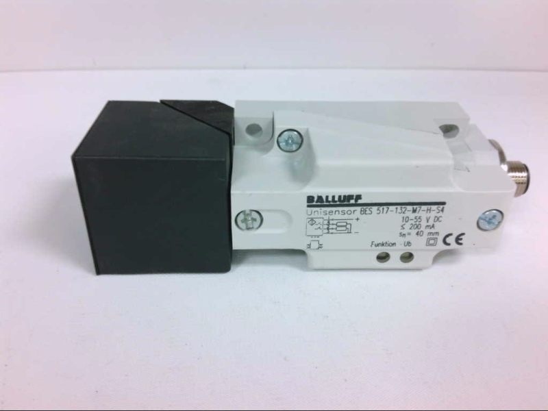 BALLUFF BES 517-132-M7-H-S4