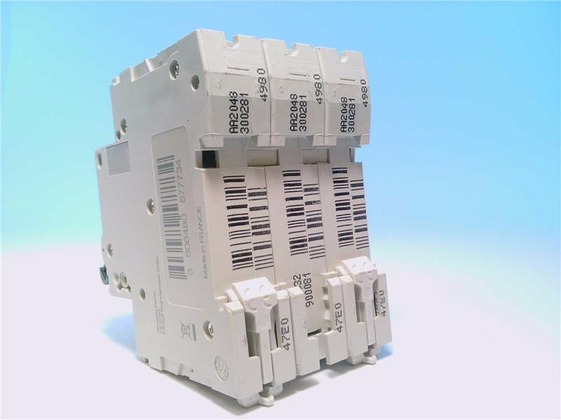 SCHNEIDER ELECTRIC M9F15310