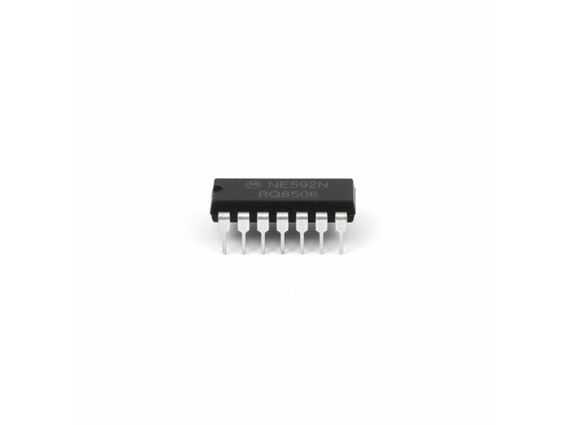 NXP SEMICONDUCTOR NE592N