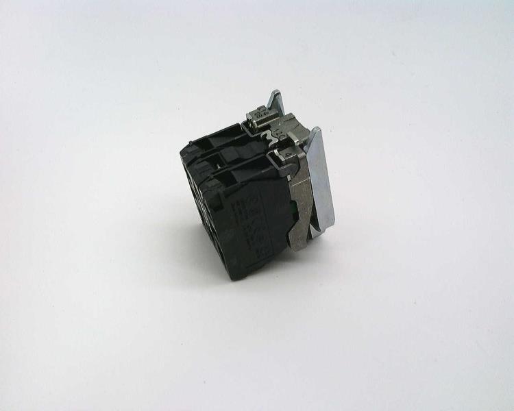 SCHNEIDER ELECTRIC ZB4BW063