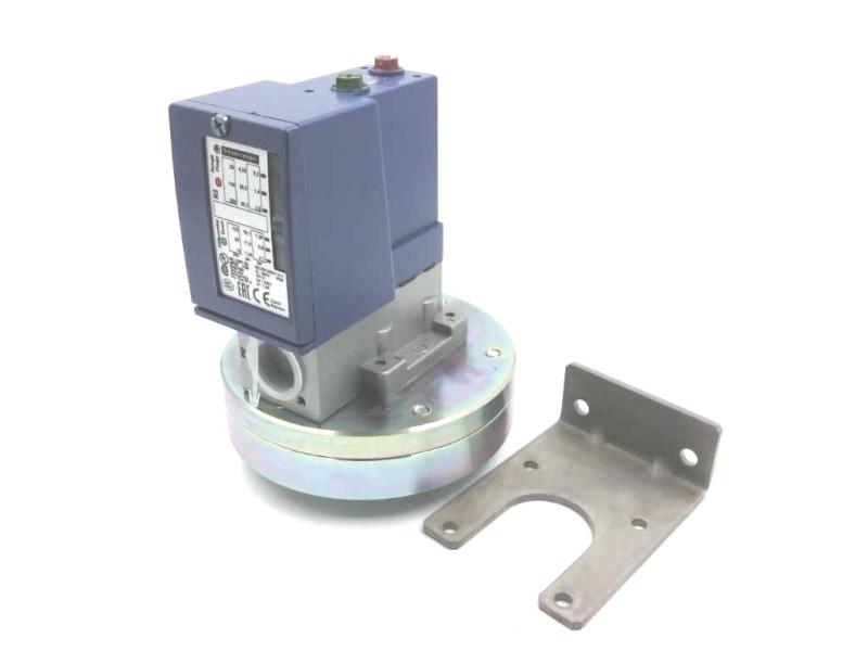 TELEMECANIQUE SENSORS XMLCS02B2S11