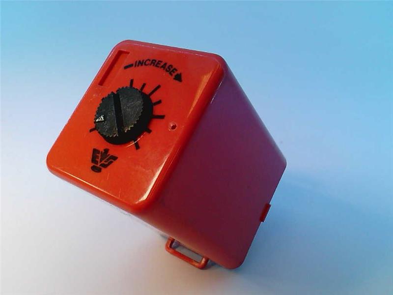 83Q2A60702 by DANAHER CONTROLS