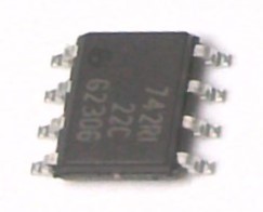 INFINEON BSP742RIXUMA1