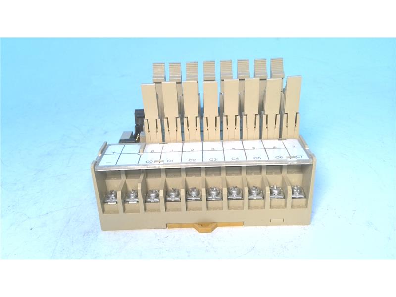 OMRON P7TF-OS08 DC12V