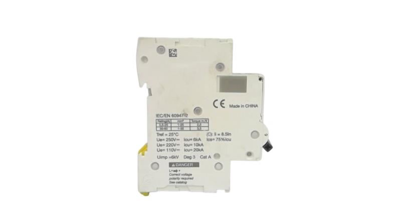 SCHNEIDER ELECTRIC A9N61504