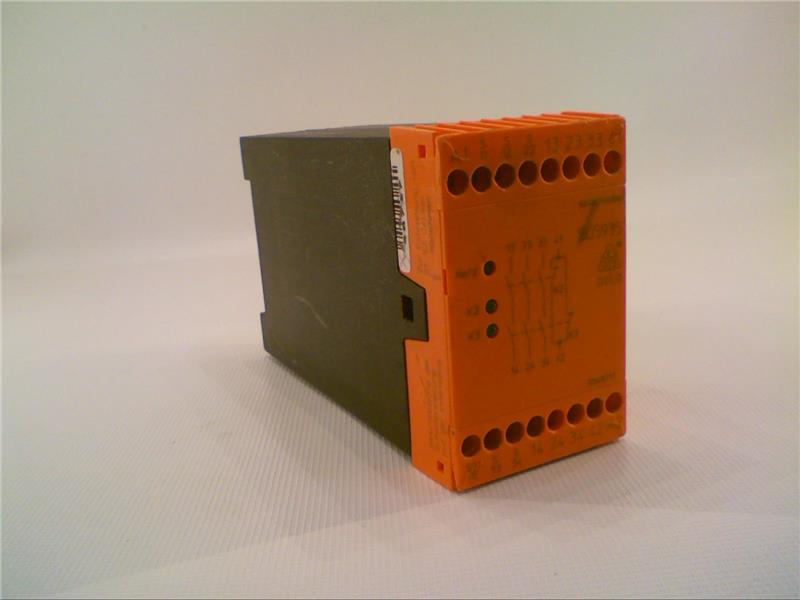 DOLD BD5935.48/61-AC230