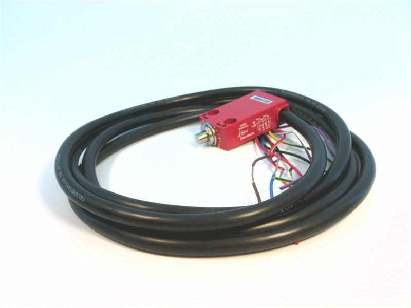 XCSM4110L2 by TELEMECANIQUE SENSORS