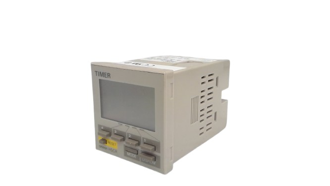 OMRON H5CR-S-DC12-24