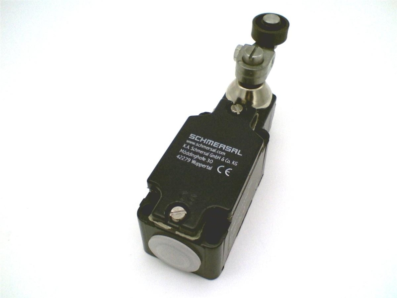 SCHMERSAL MV8H33011YA