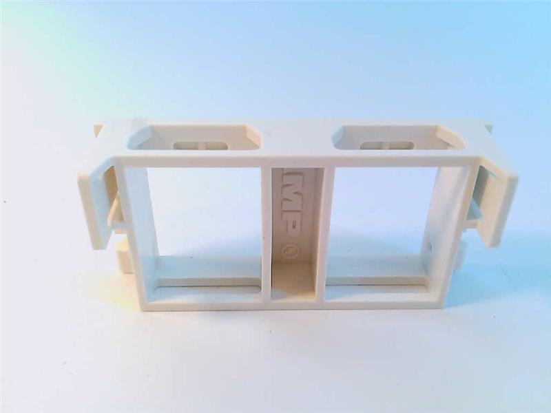 TE CONNECTIVITY 1116409-3