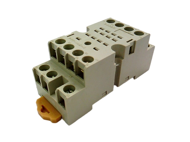 OMRON PYF14A-N