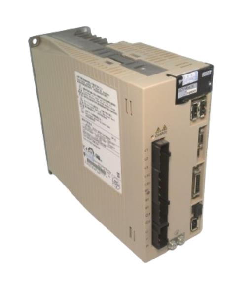 YASKAWA ELECTRIC  SGDV-5R5A11AY806AA