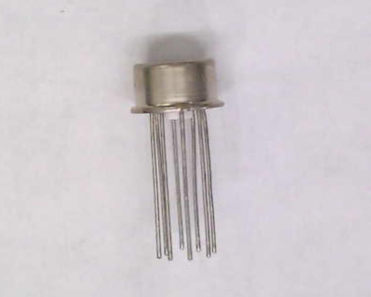 ANALOG DEVICES OP27AJ