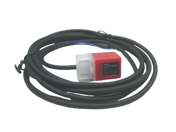 LEUZE IS 122PP/4NO-5E0