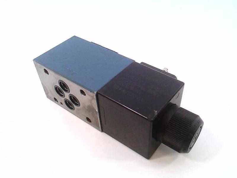 BOSCH 4WE6D60/EW110N9K4