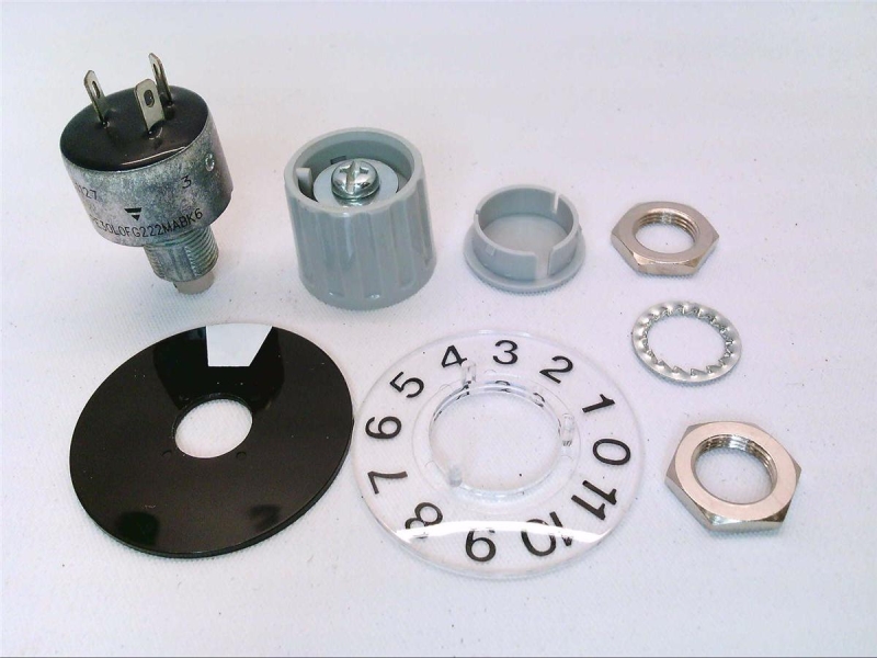 SCHNEIDER ELECTRIC SZ1RV1202