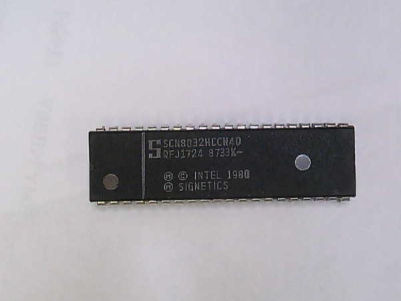 SCN8032HCCN40 by NXP SEMICONDUCTOR
