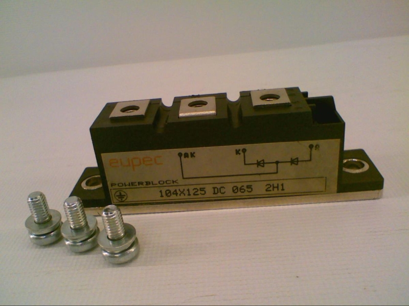 INFINEON 104X125DC065