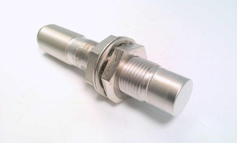 ALLEN BRADLEY 871TM-DH4NP12-D4