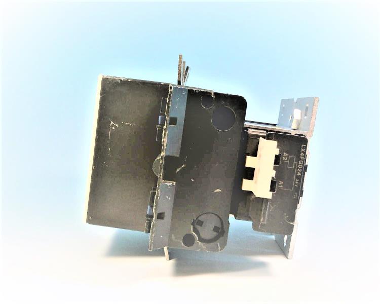 SCHNEIDER ELECTRIC LC1F185BD