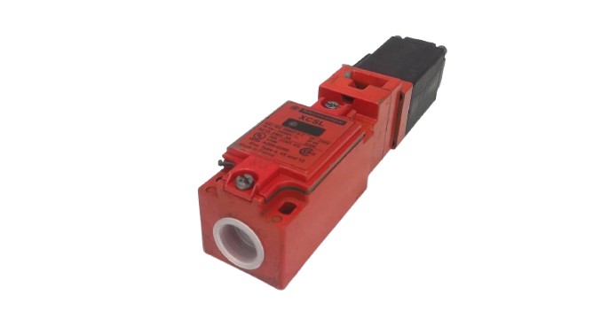 SCHNEIDER ELECTRIC XCS-L588B3