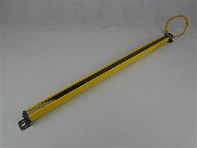 BANNER ENGINEERING USE2424