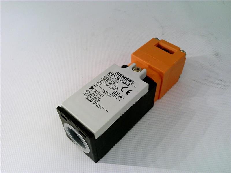 SIEMENS 3SE3200-6XX13