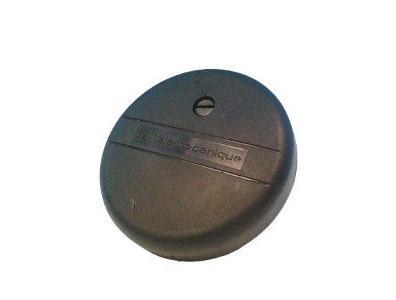 SCHNEIDER ELECTRIC XVA-C081