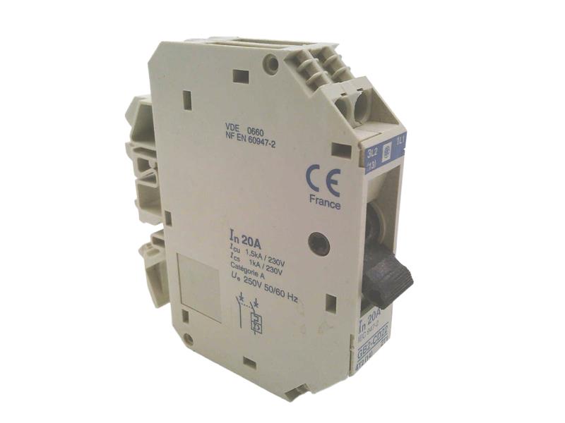 SCHNEIDER ELECTRIC GB2CD22