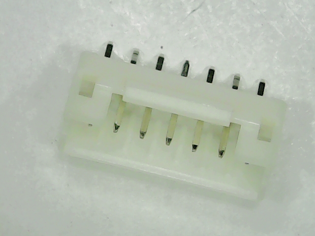 TE CONNECTIVITY 1735446-7