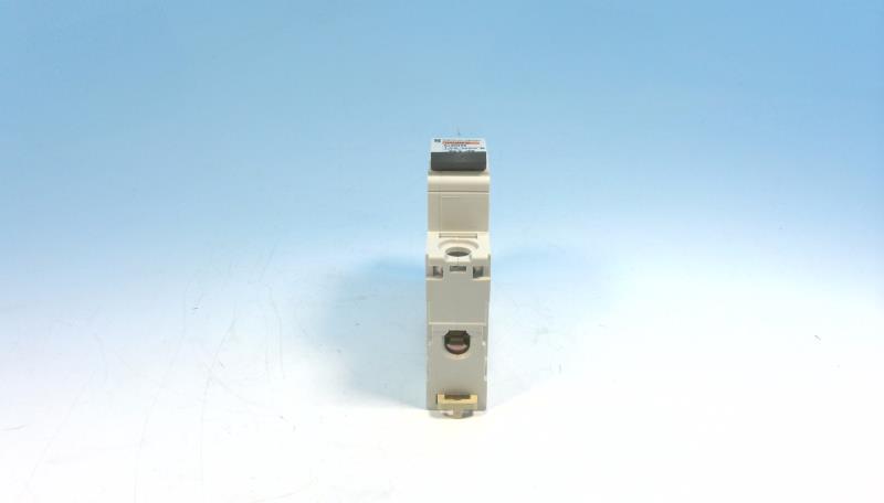 SCHNEIDER ELECTRIC MG17403