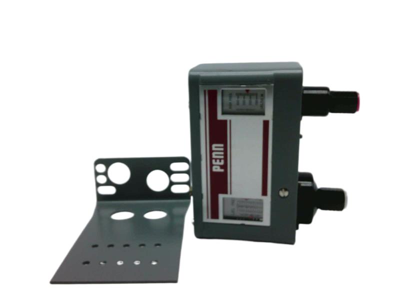 P70LA-2 by JOHNSON CONTROLS