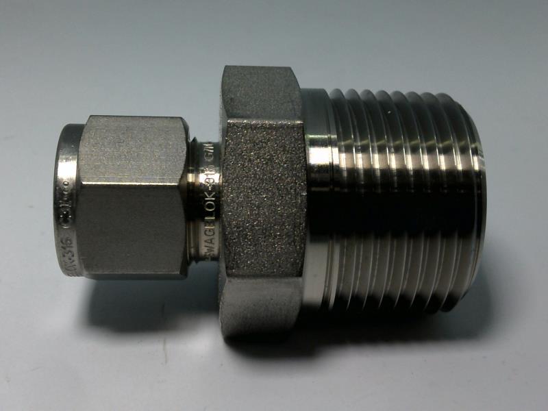 SWAGELOK SS-10M0-1-12RT