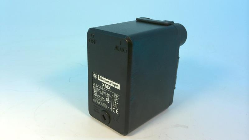 SCHNEIDER ELECTRIC XMXA06L2135