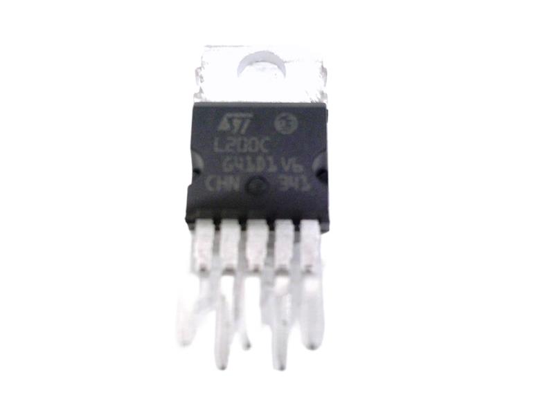 ST MICRO L200CV