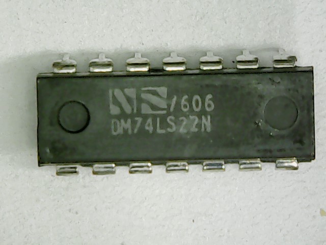 ST MICRO DM74LS22N