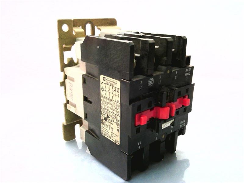 SCHNEIDER ELECTRIC LC1D633M7