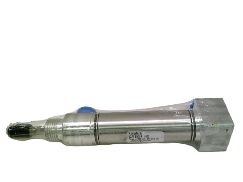 WD492744B by PARKER