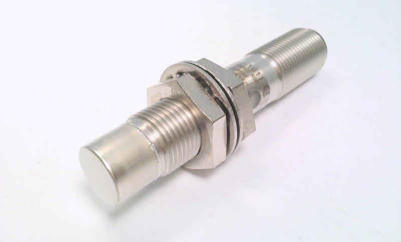 ALLEN BRADLEY 871TM-DH4NP12-D4