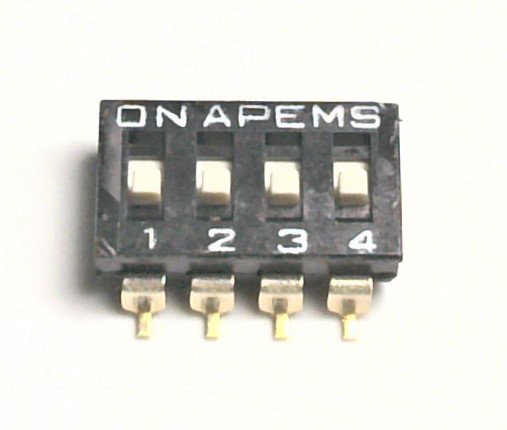 APEM COMPONENT DM04