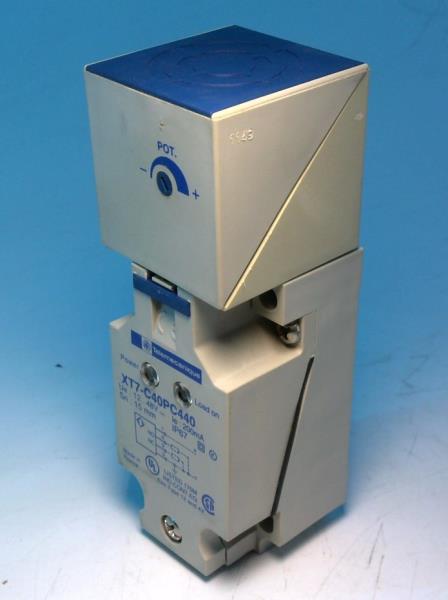 SCHNEIDER ELECTRIC XT7C40PC440