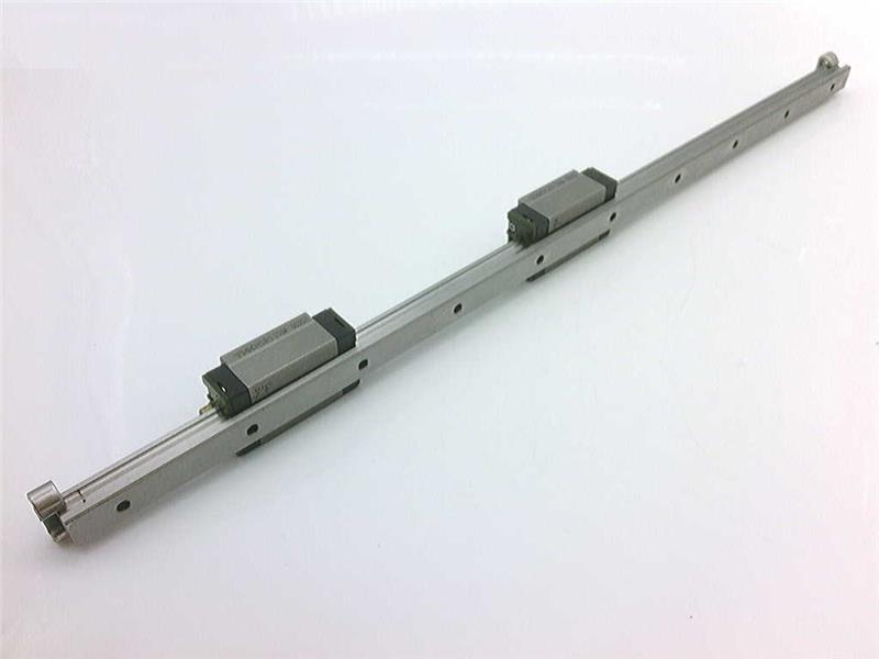 THK HSR12R2UU-C0M-390L