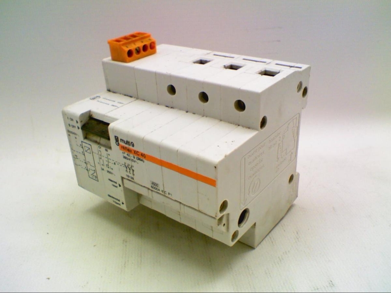 SCHNEIDER ELECTRIC MG18139