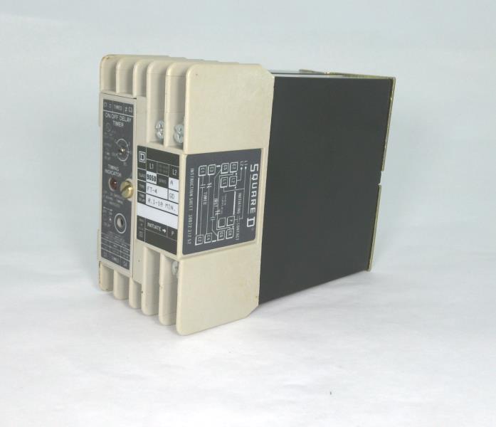 SCHNEIDER ELECTRIC 9050FT4