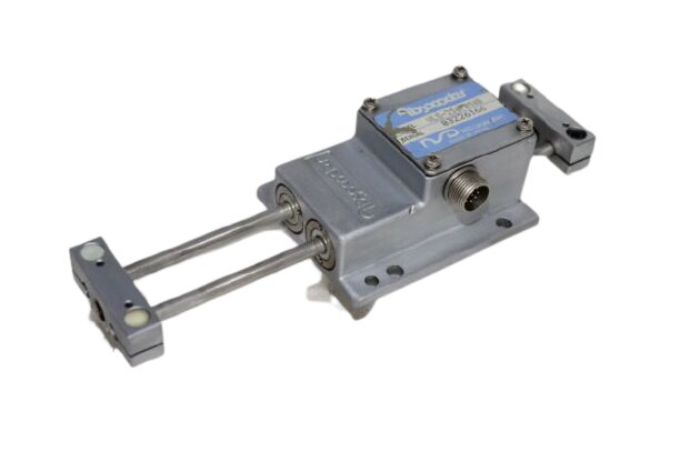 VLS-2048PY1100 by NSD