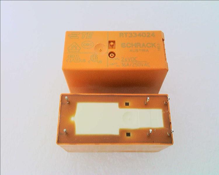 RT334024 by TE CONNECTIVITY