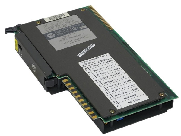 ALLEN BRADLEY 1771-OFE3