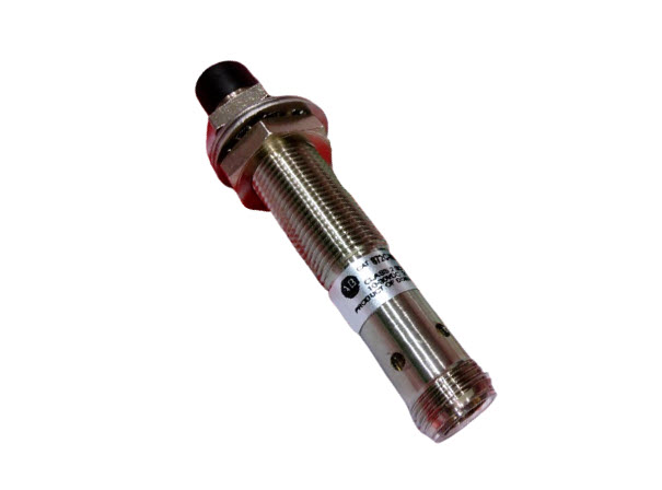 ALLEN BRADLEY 872C-N8CP12-D4