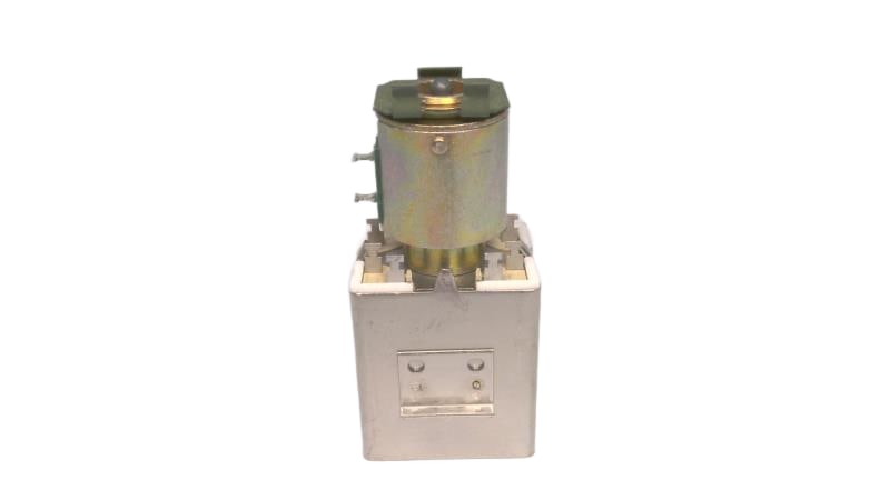 2C33 by HONEYWELL